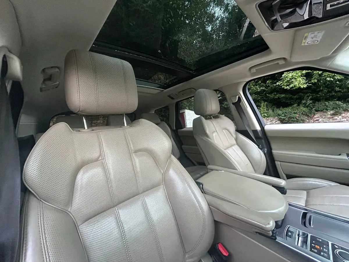 161 RANGE ROVER SPORT 3.0 HSE - Image 2