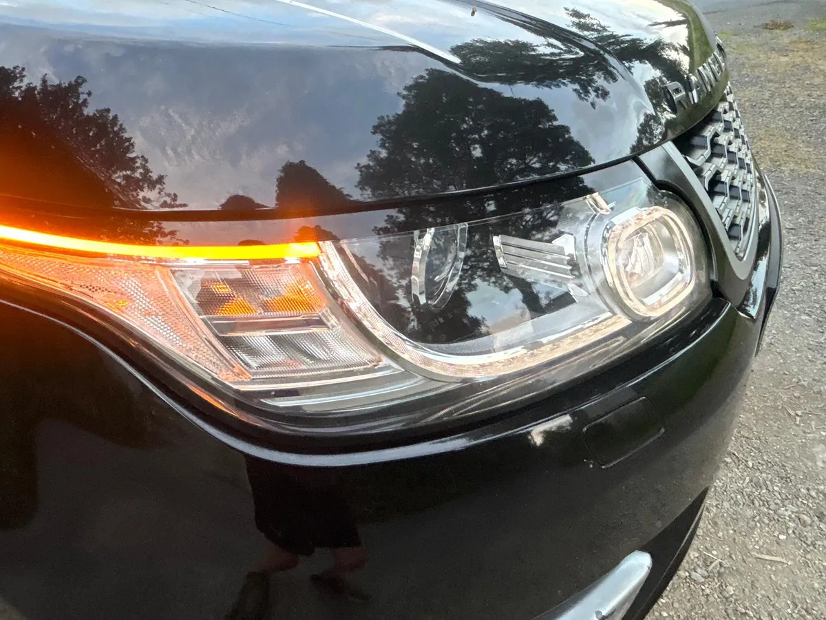 161 RANGE ROVER SPORT 3.0 HSE - Image 3