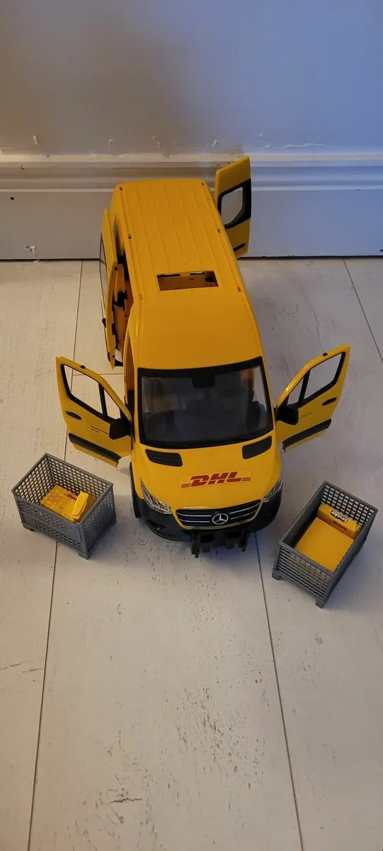 Toy DHL Bruder Mercedes Van - Image 1