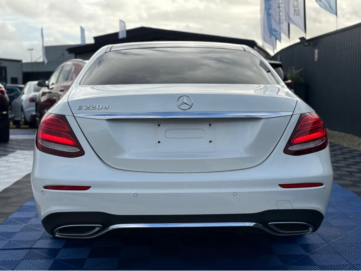 Mercedes-Benz E-Class **DEPOSIT TAKEN** AMG PREMIU - Image 3