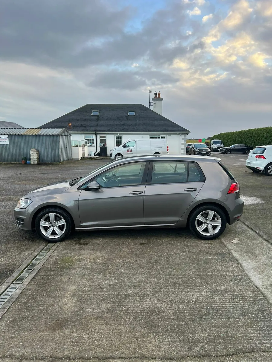 VOLKSWAGEN GOLF 1.6 TDI DIESEL 2015 - Image 3