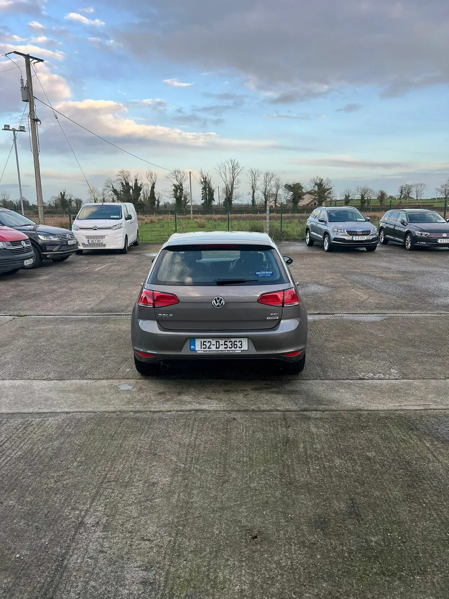 VOLKSWAGEN GOLF 1.6 TDI DIESEL 2015 - Image 4