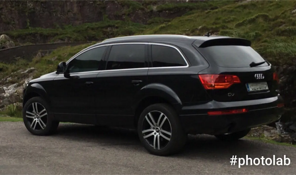 Audi Q7 - Image 4