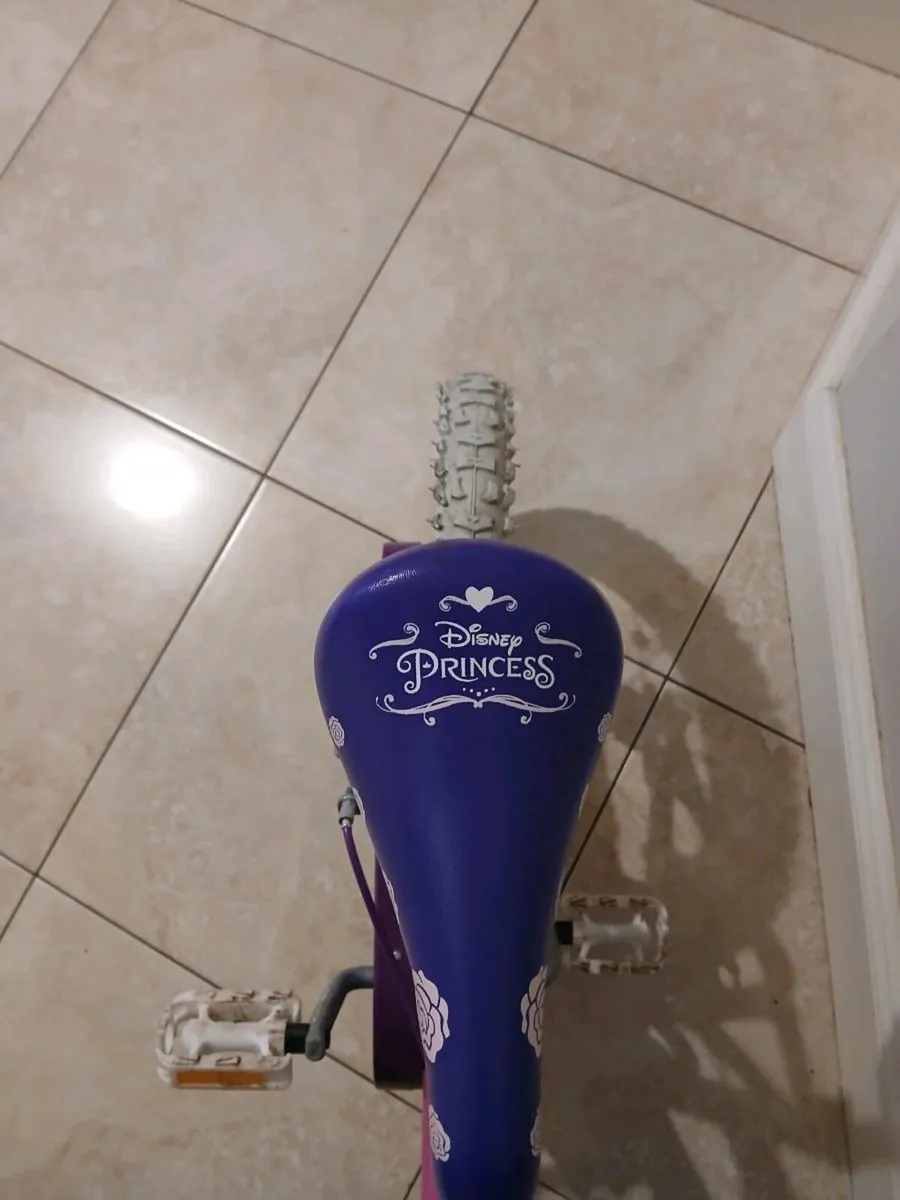 Girls bycycle - Image 3