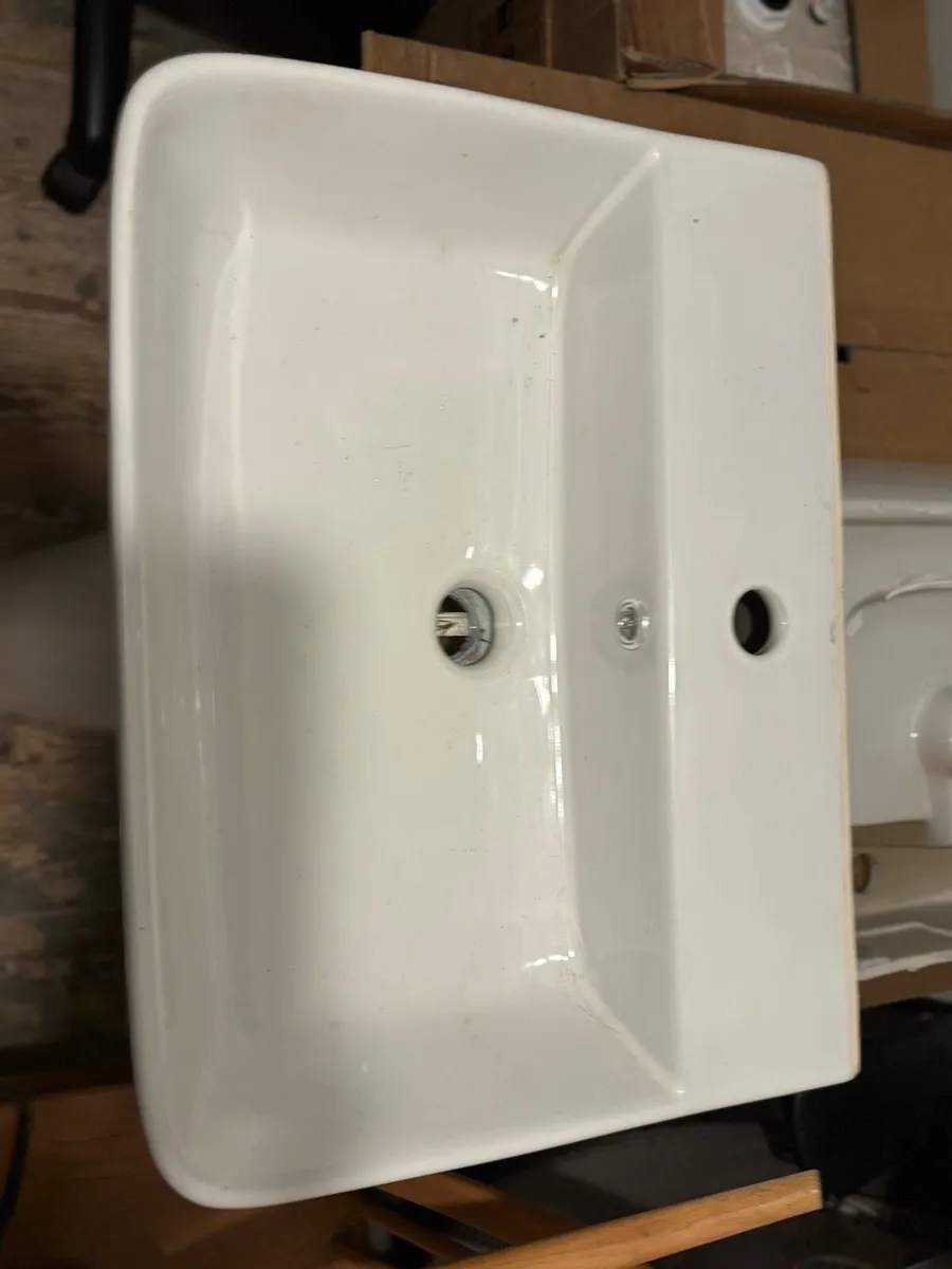 Armitage Shanks Sink - Image 2