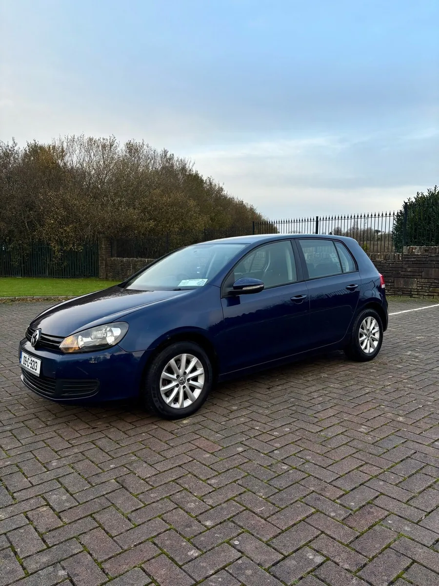 Volkswagen Golf - Image 1