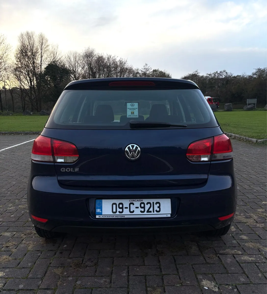 Volkswagen Golf - Image 4