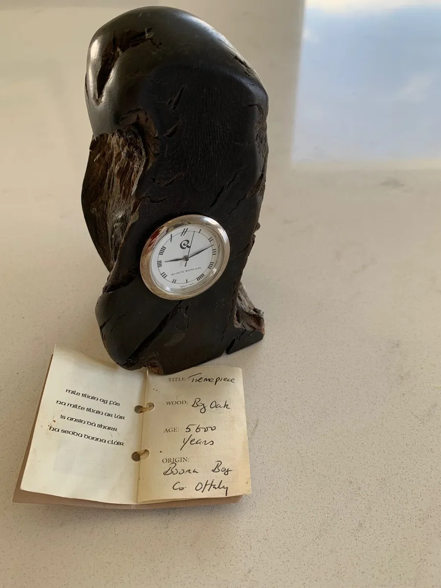 Bog Oak Clock - Image 2
