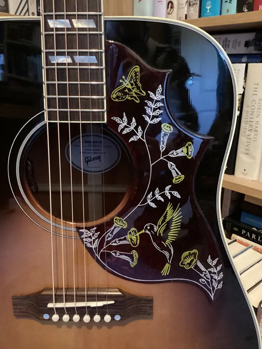 Gibson Hummingbird - Image 4