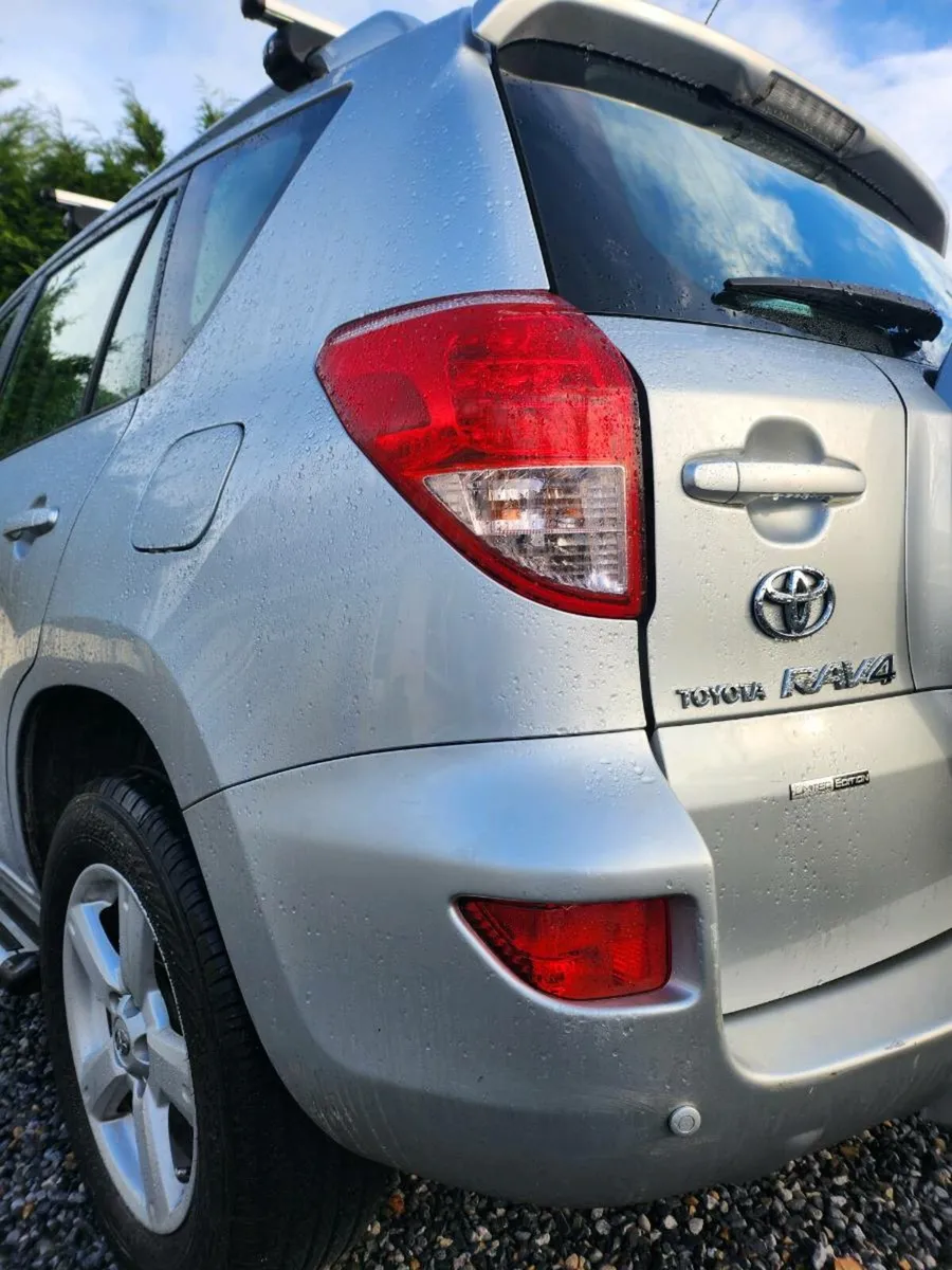 Rav4 Toyota 2.0 petrol - Image 2