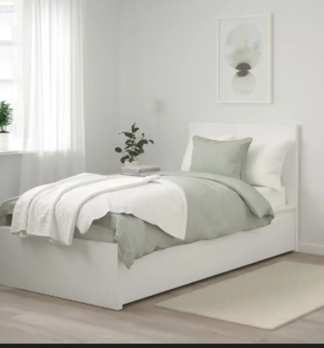 Free local delivery Single bed with drawers - Image 1