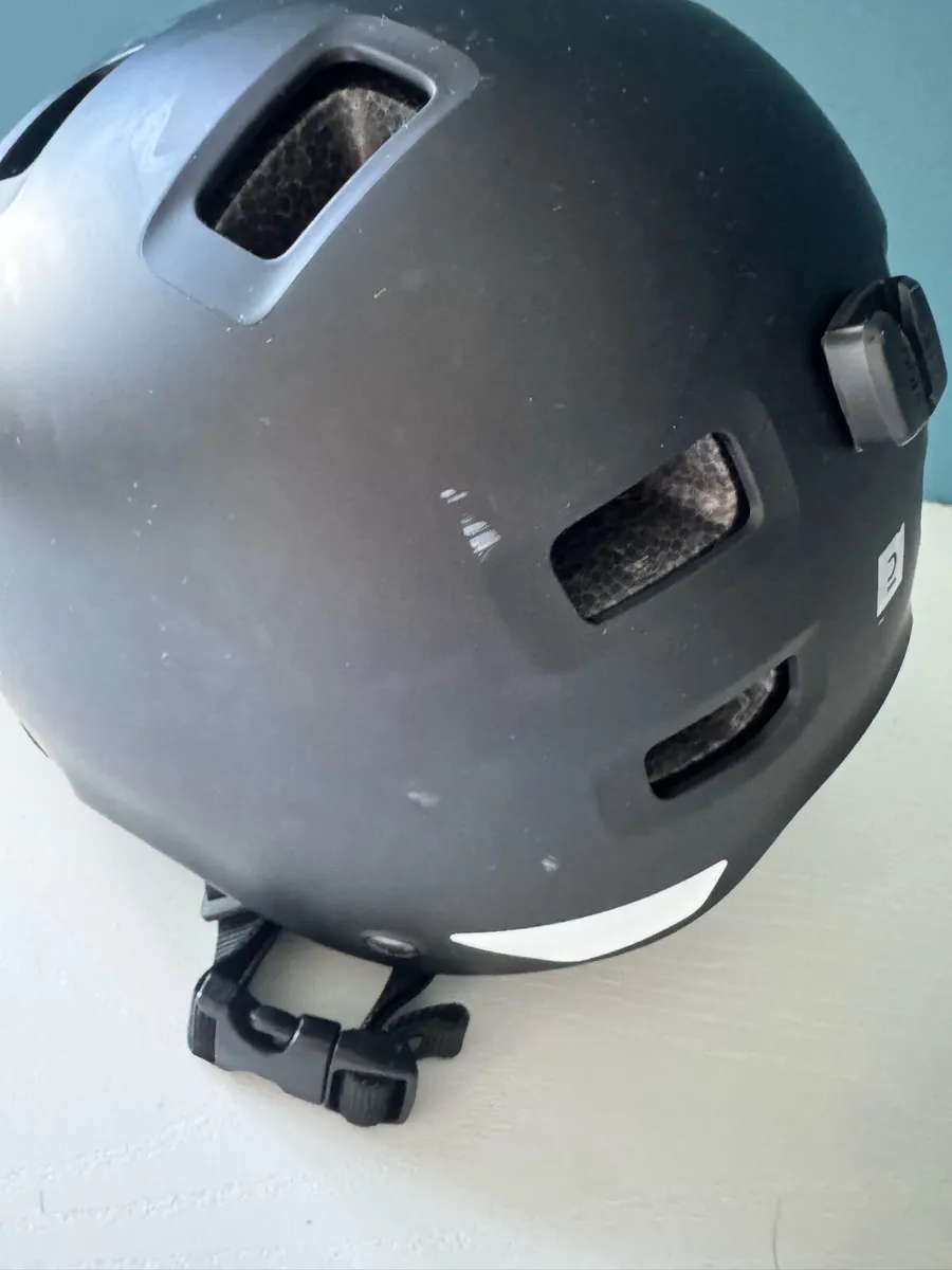 Helmet - Image 3