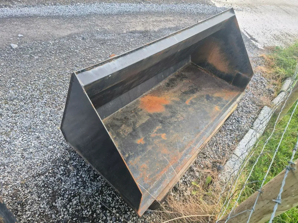 Loader buckets and graipes - Image 3