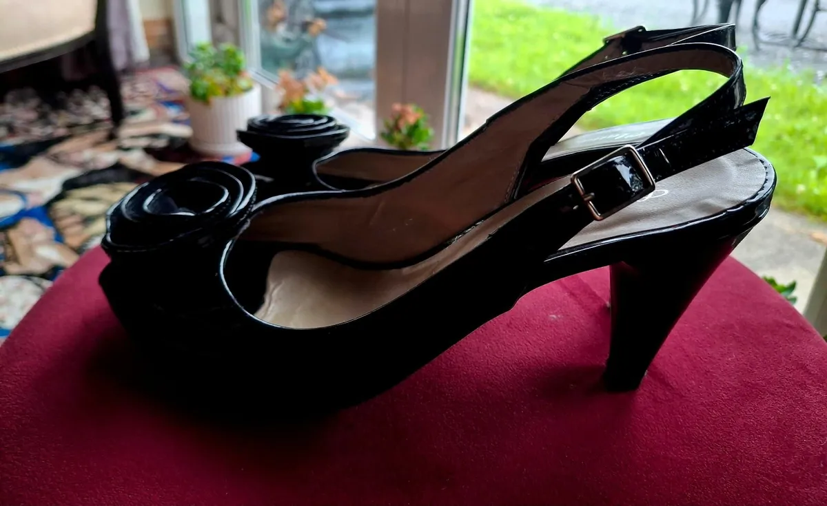 Claudia Rucci Black Patent Slingback Heels... - Image 1