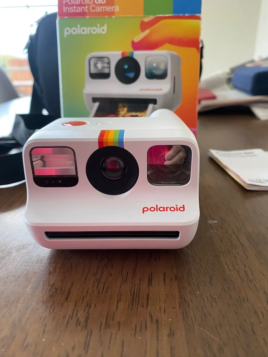 Polaroid camera - Image 1