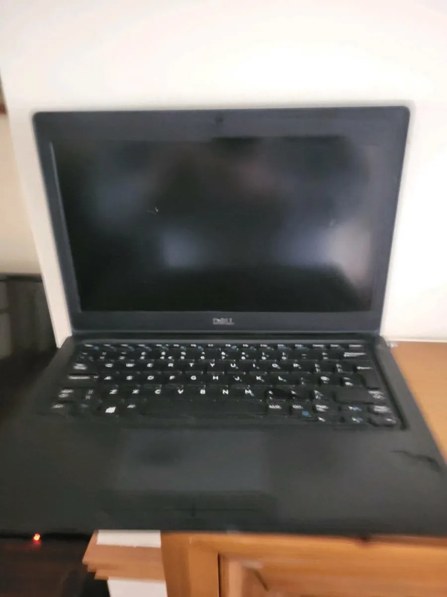 Laptop - Image 1