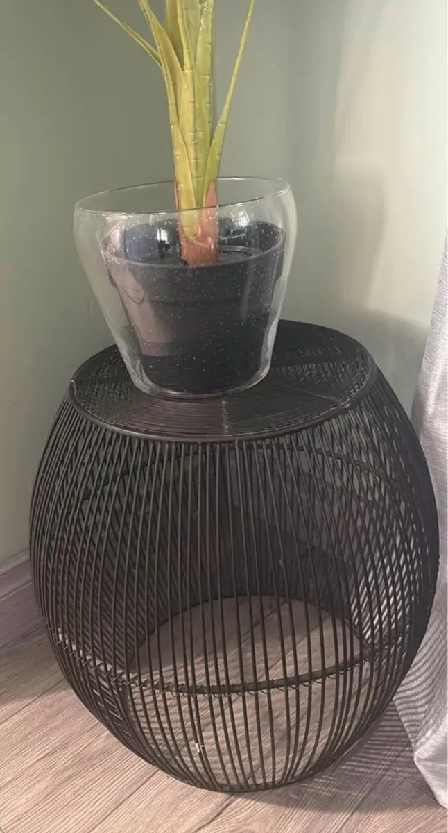 Side table - Image 2