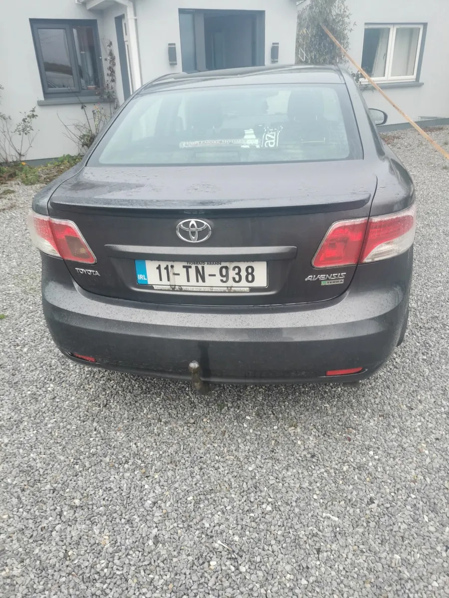 Toyota Avensis 2011 - Image 3