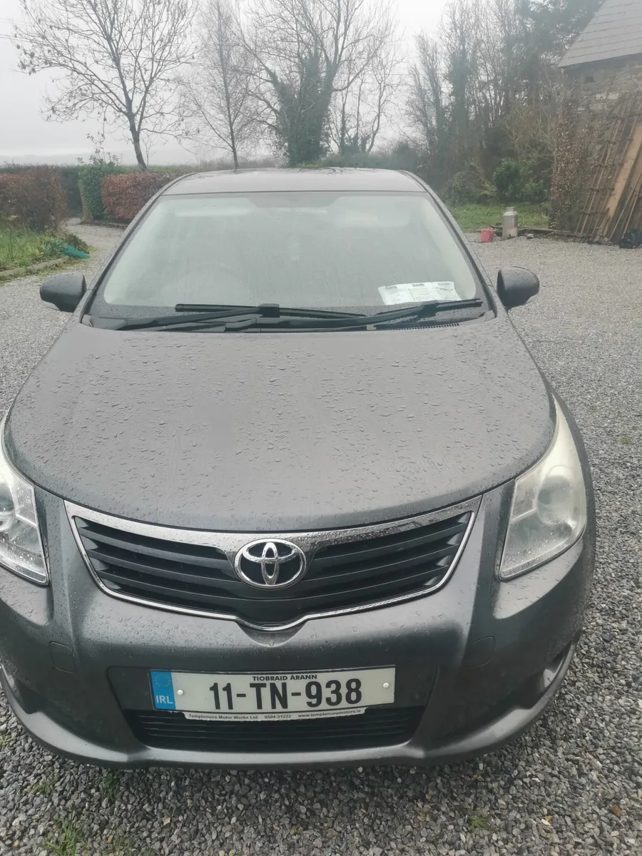 Toyota Avensis 2011 - Image 4