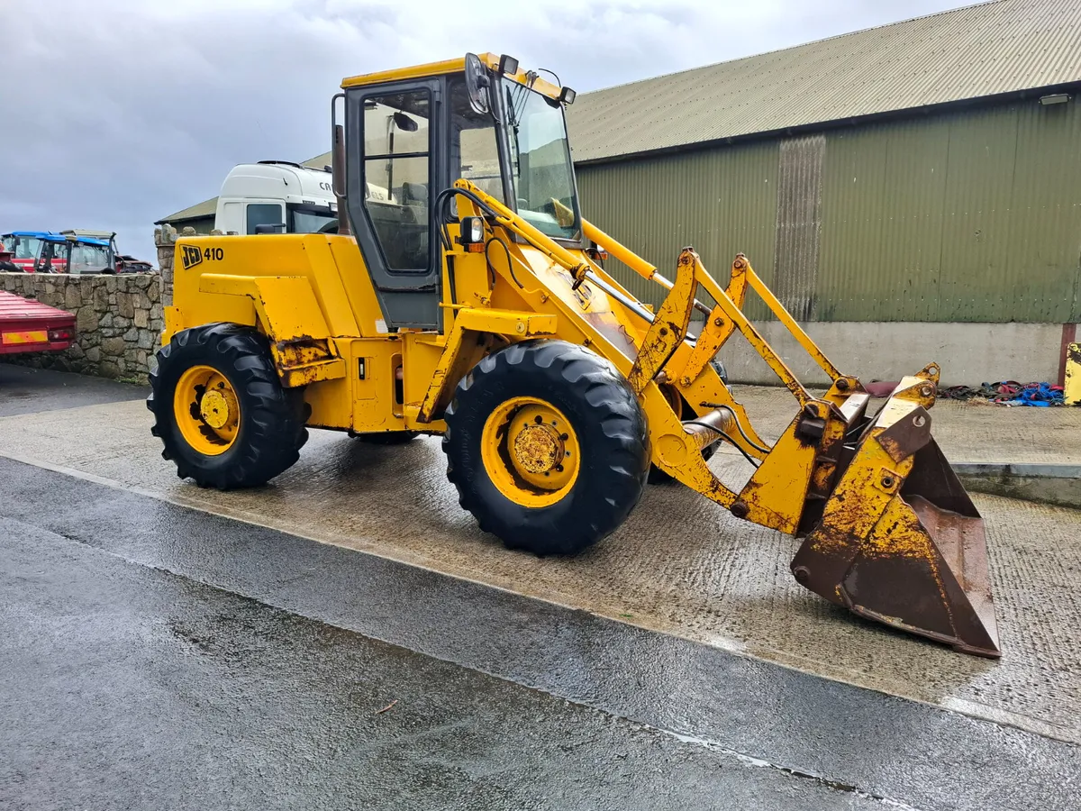 JCB 410 - Image 1