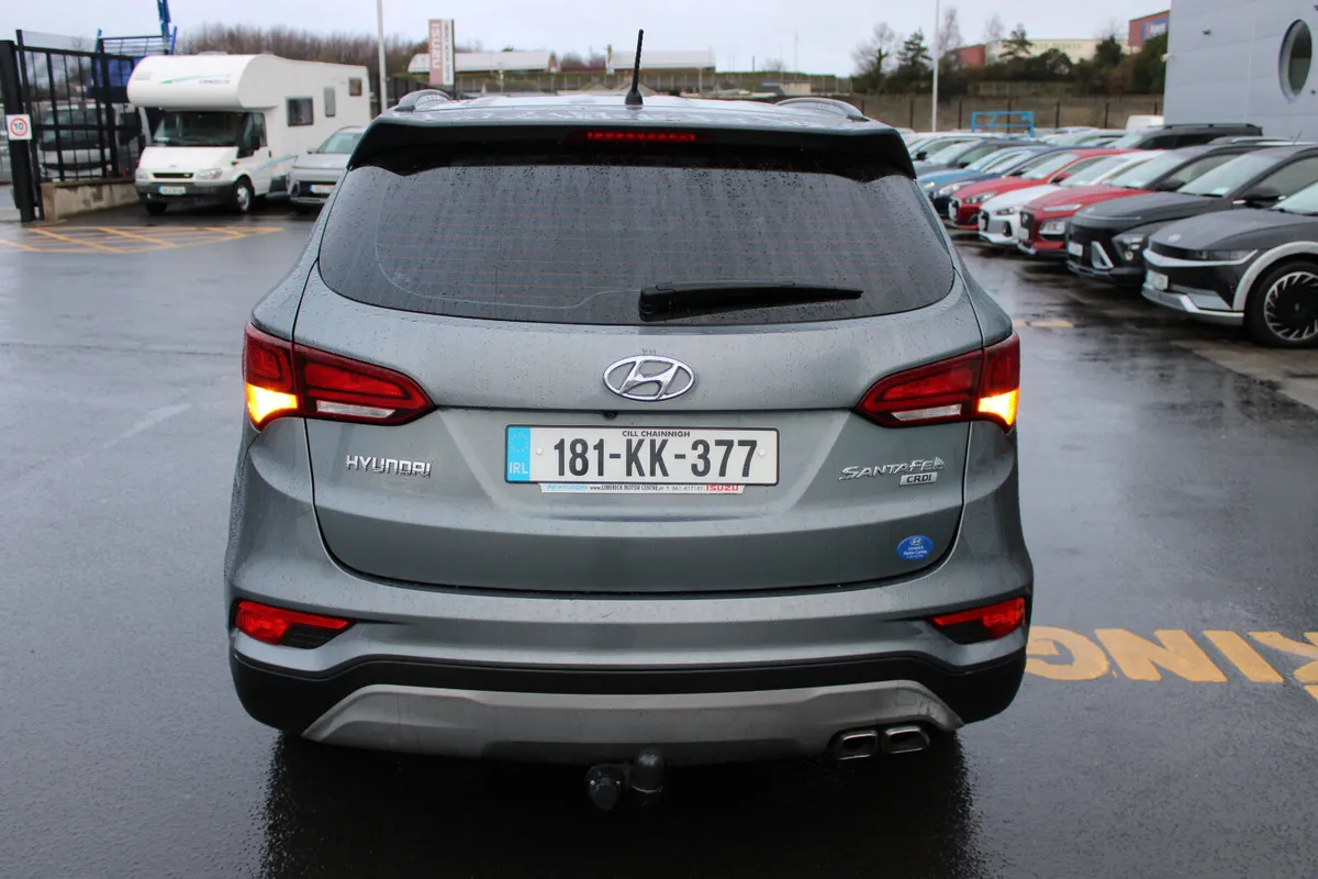 Hyundai Santa Fe 2018 - Image 3