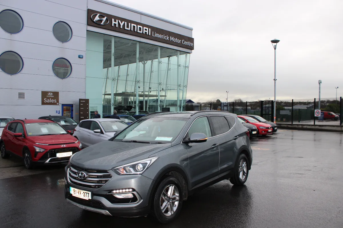 Hyundai Santa Fe 2018 - Image 1