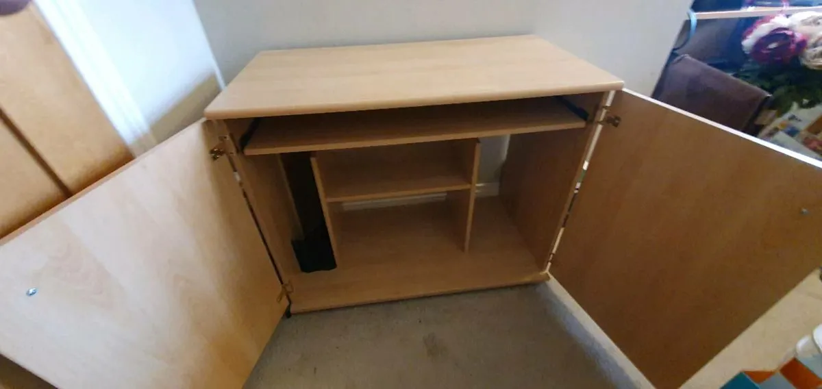 Computer Desk - Image 2