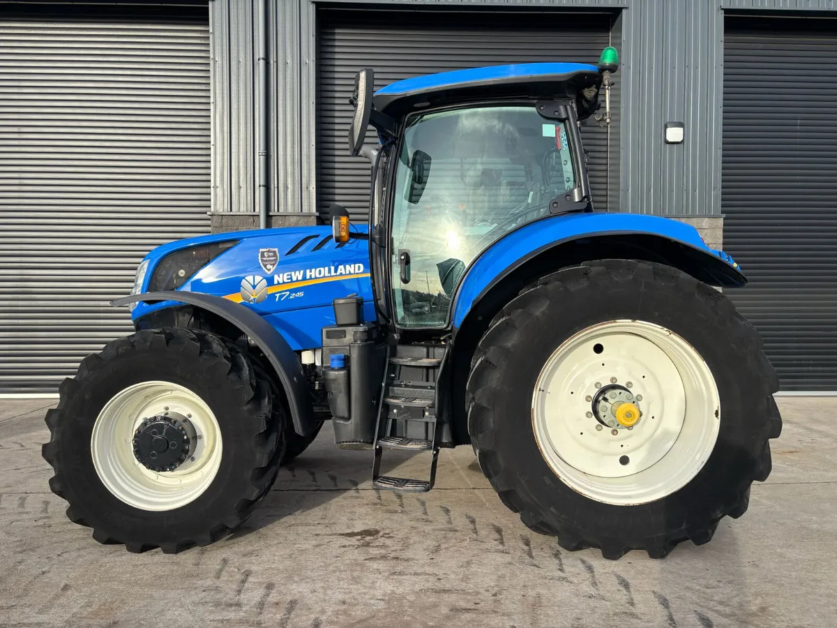 2022 NEW HOLLAND T7.245 POWER COMMAND - Image 1