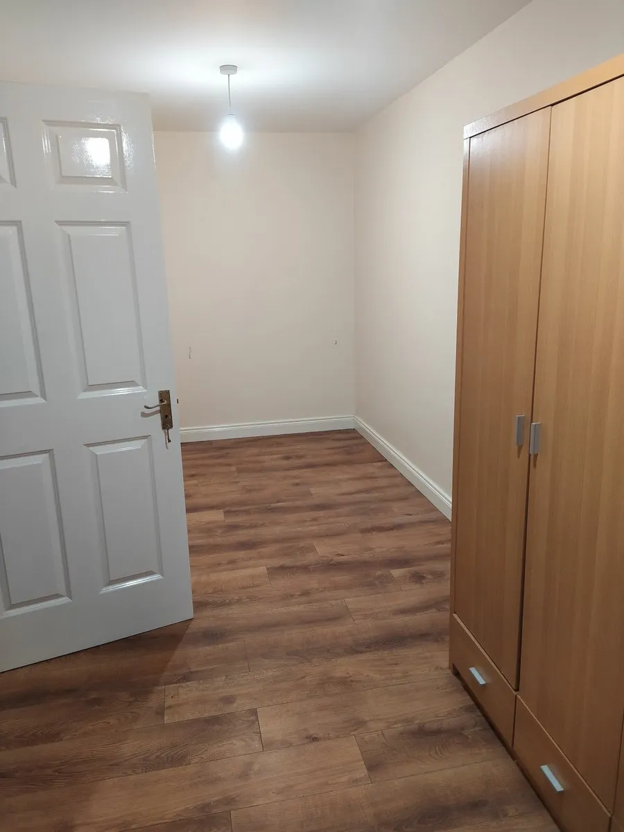 Flat to rent - Image 3