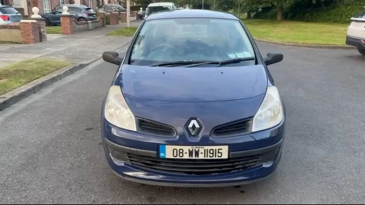 Renault Clio 2008 - Image 1
