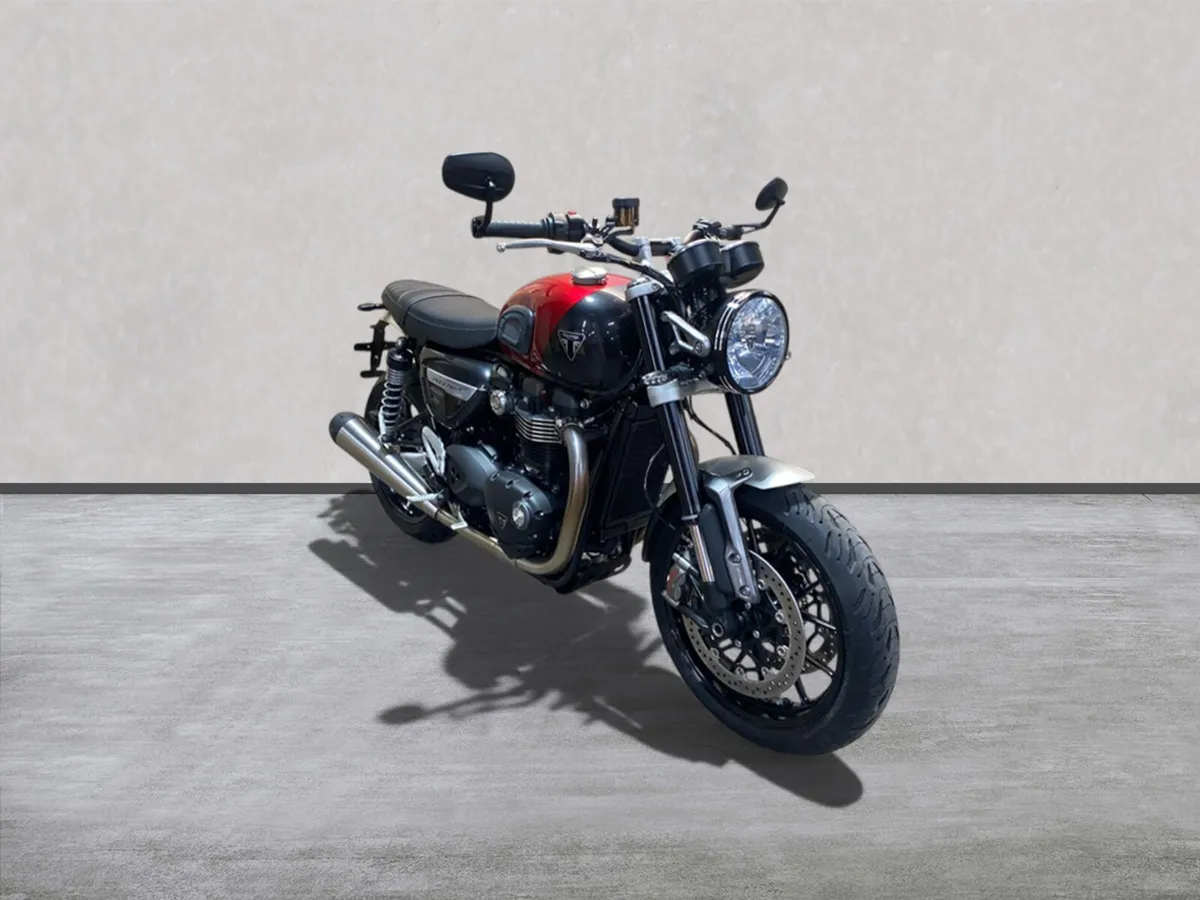 Triumph Speed Twin 1200 with Extras, NI Reg - Image 3