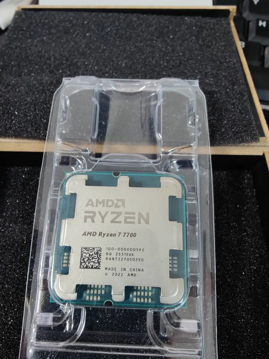 Brand New AMD Ryzen 7 7700 Desktop Processor - Image 1