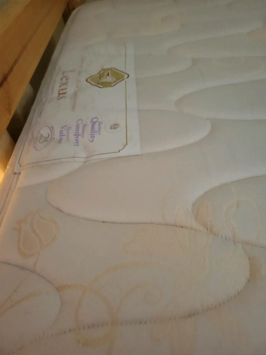 High bed and desk - Image 3