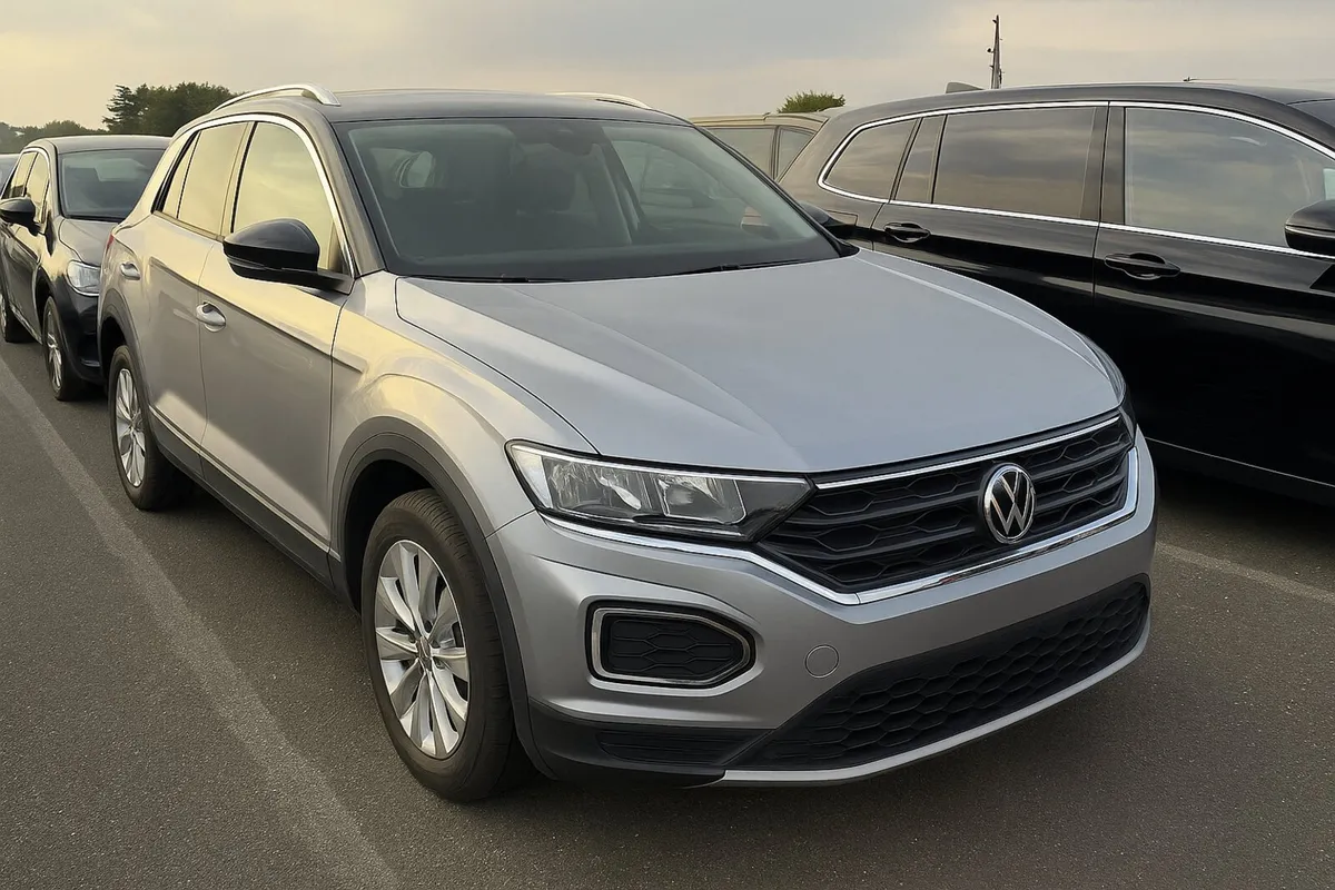 222 VW T-ROC STYLE 2.0TDI 150BHP AUTOMATIC - Image 1