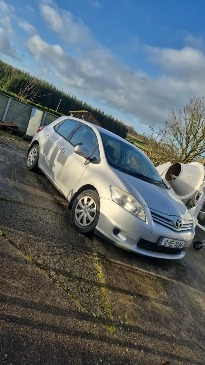 Toyota auris 1.4 diesel - Image 4