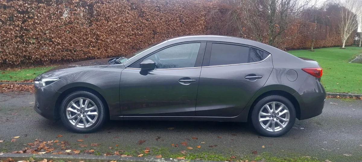 2018 Mazda 3 1.5 Petrol SE Executive 100 Bhp - Image 4