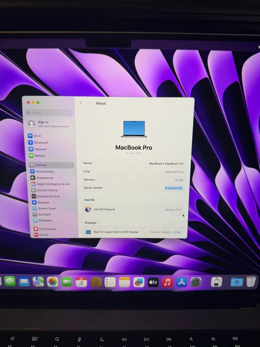 MacBook Pro 16 M1 Pro 2022 16GB/512SSD/57c - Image 3