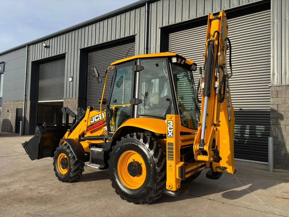 JCB 3CX PLUS BACKHOE - Image 2