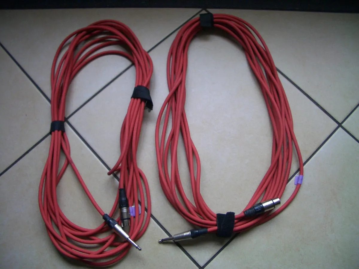 5 MICROPHONE CABLE LEADS XLR TO 1/4 JACK - Image 2