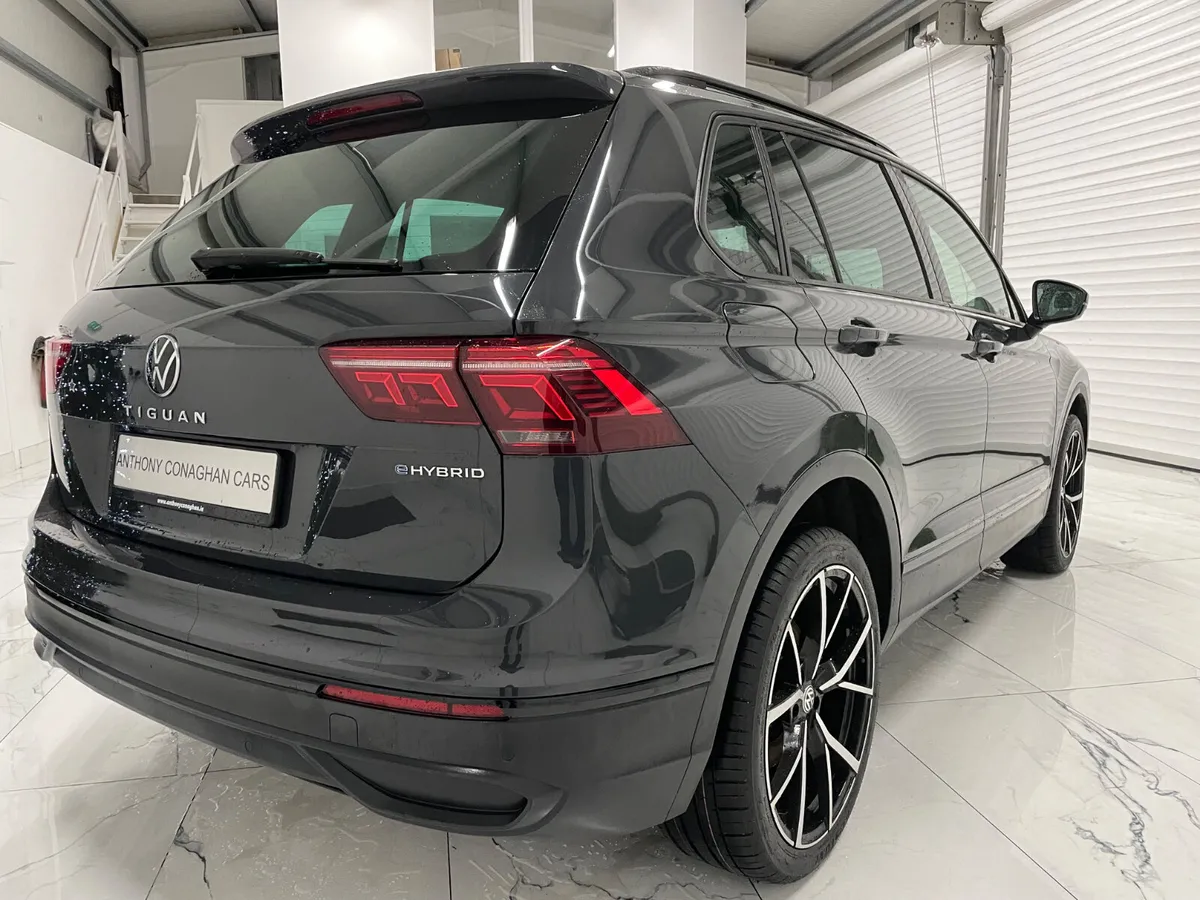 Volkswagen Tiguan 2022 Dsg Auto - Image 3