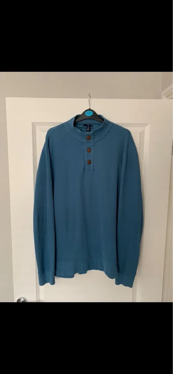 Gap Jumper - Image 1