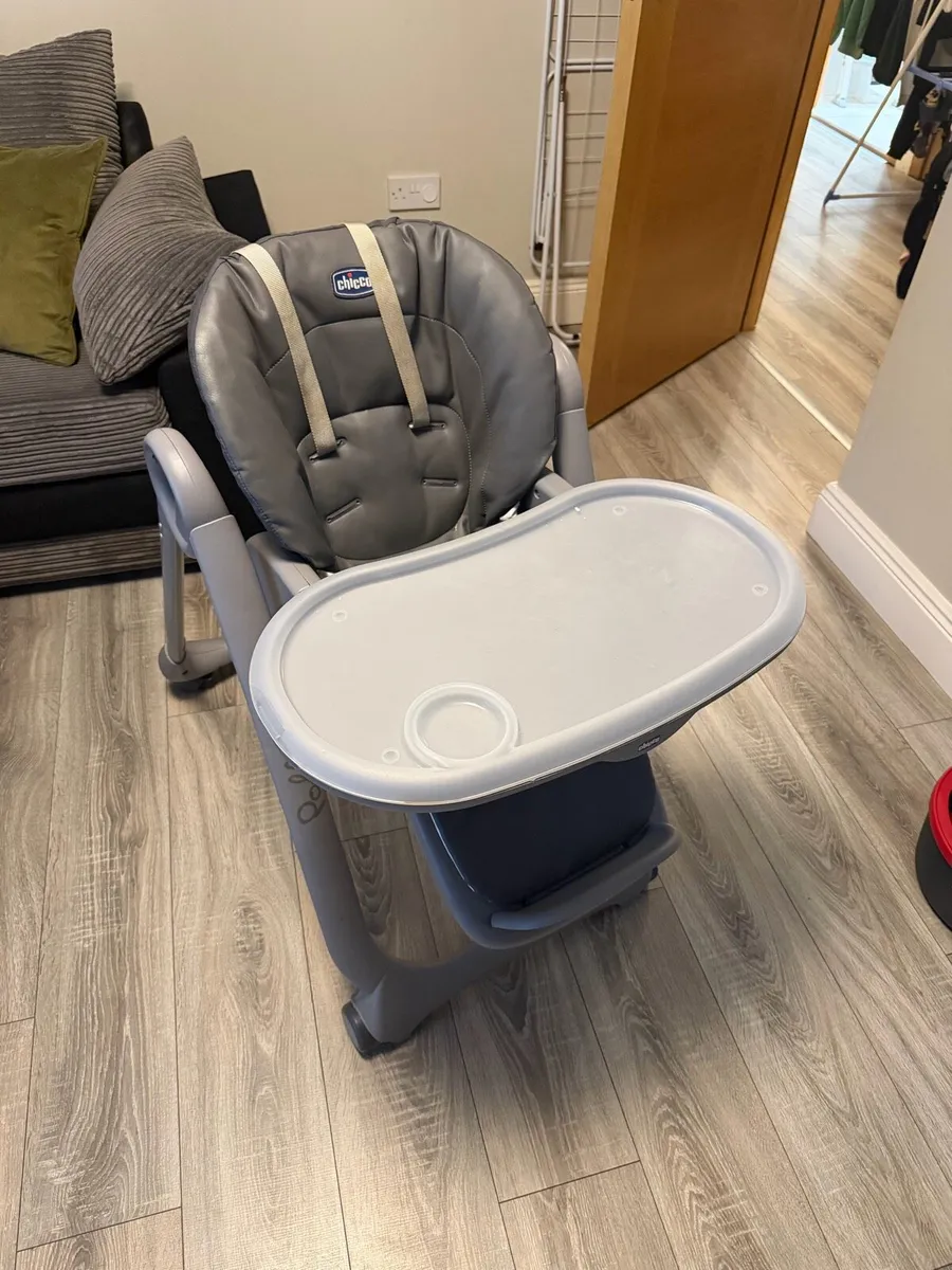 Chicco baby seat - Image 3