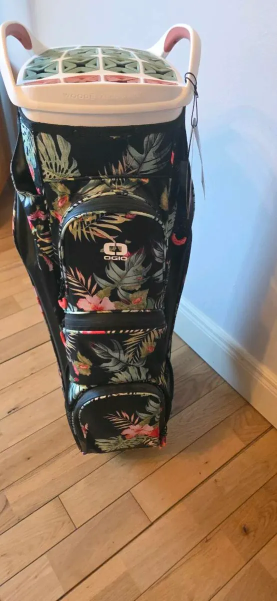 Brand New OGIO waterproof cart bag - Image 2