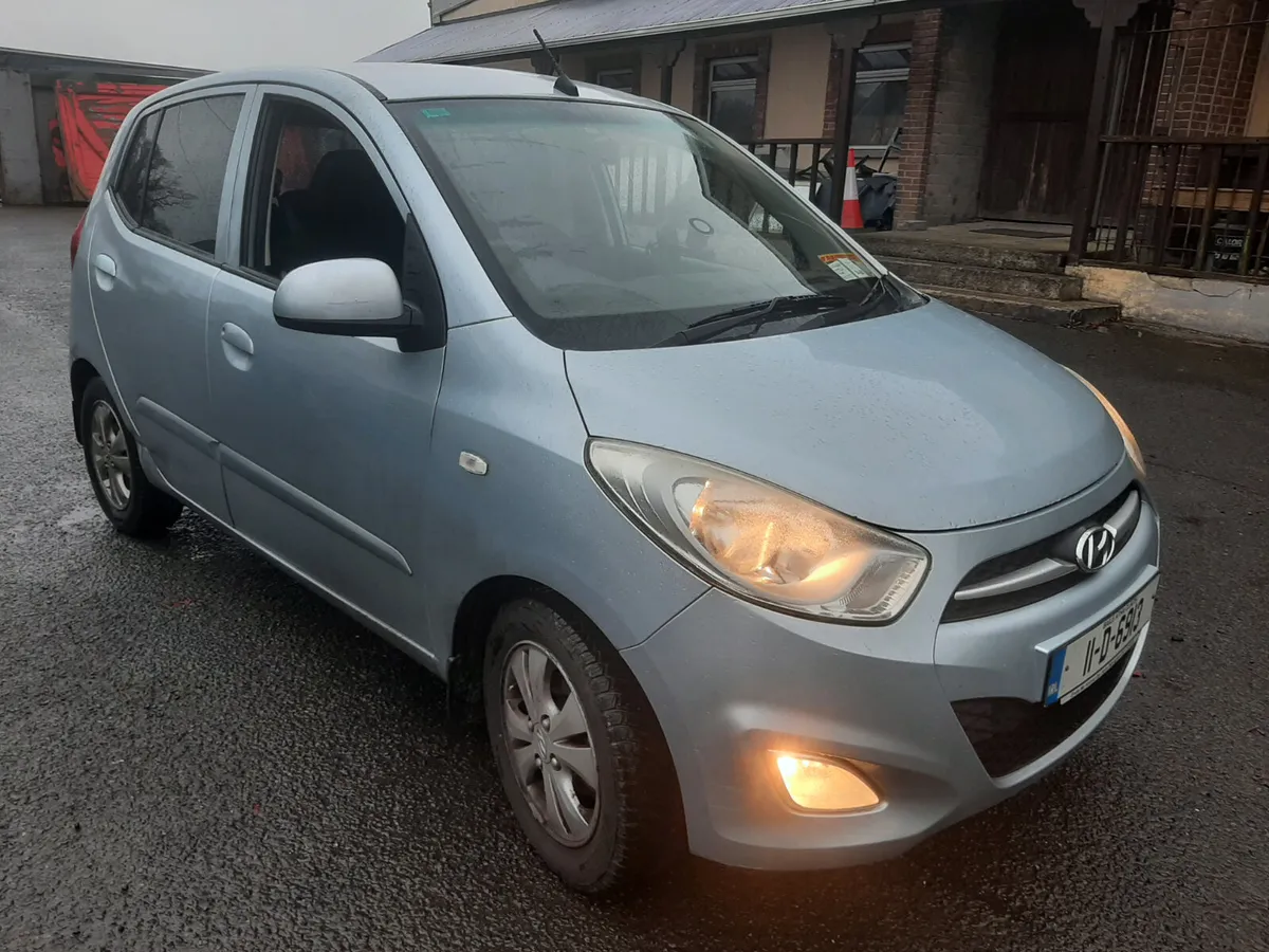 Hyundai i10 2011 AUTOMATIC.  TRADE SALE - Image 1