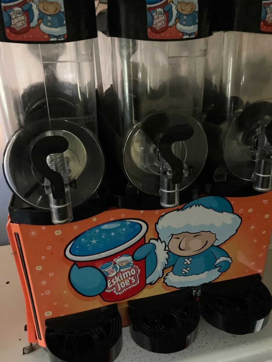 Slush Machine - Image 1