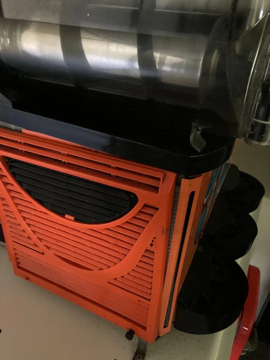 Slush Machine - Image 2