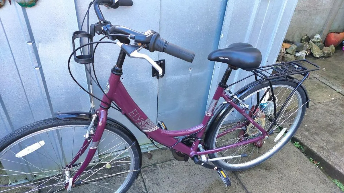 Ladies Step Through City Bike - Image 2