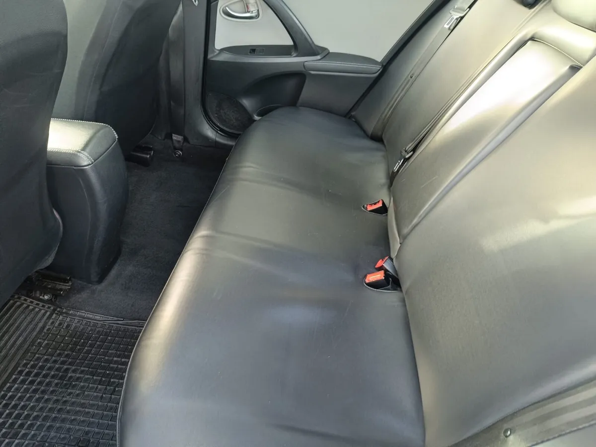 Taxi for rent - Image 3