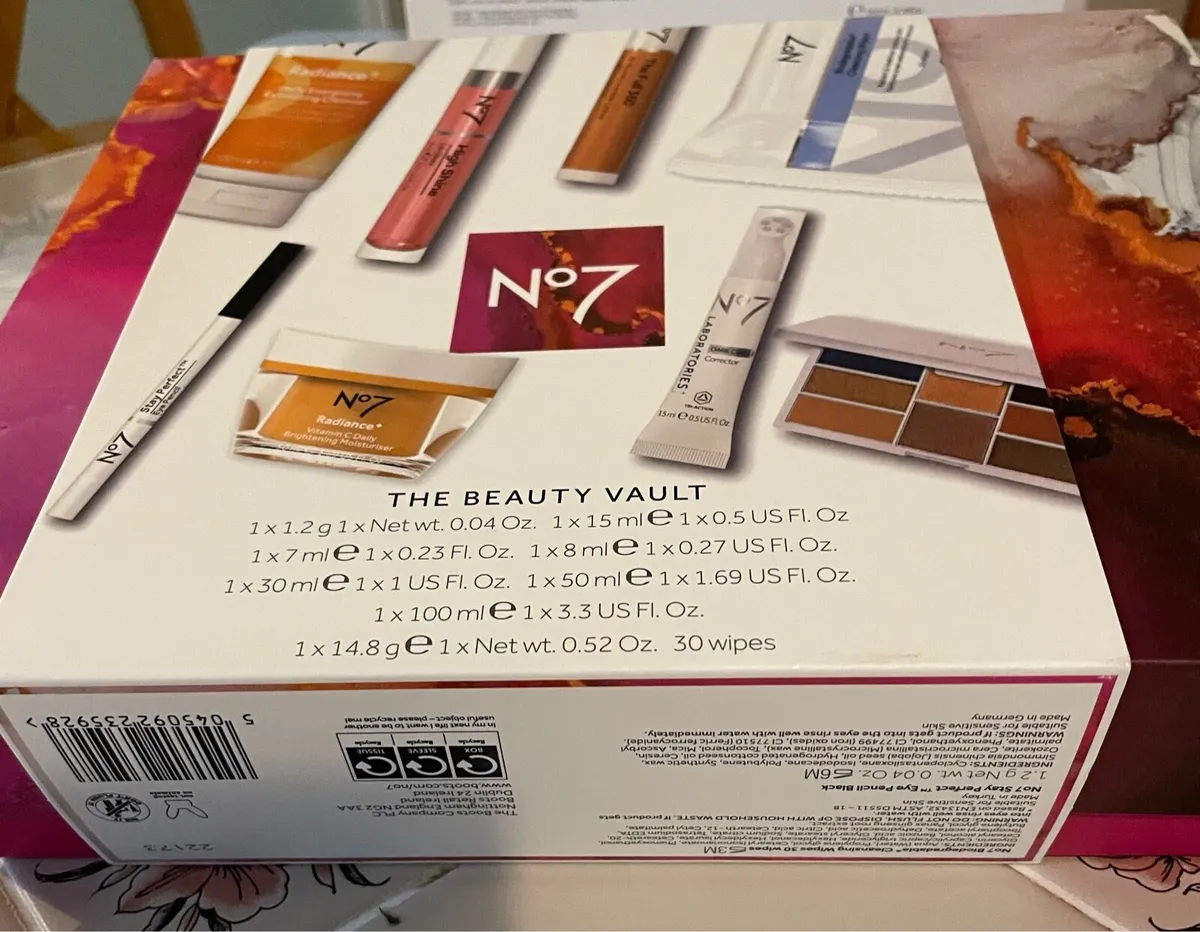 Boots No 7 The Beauty Vault- unopened - Image 1