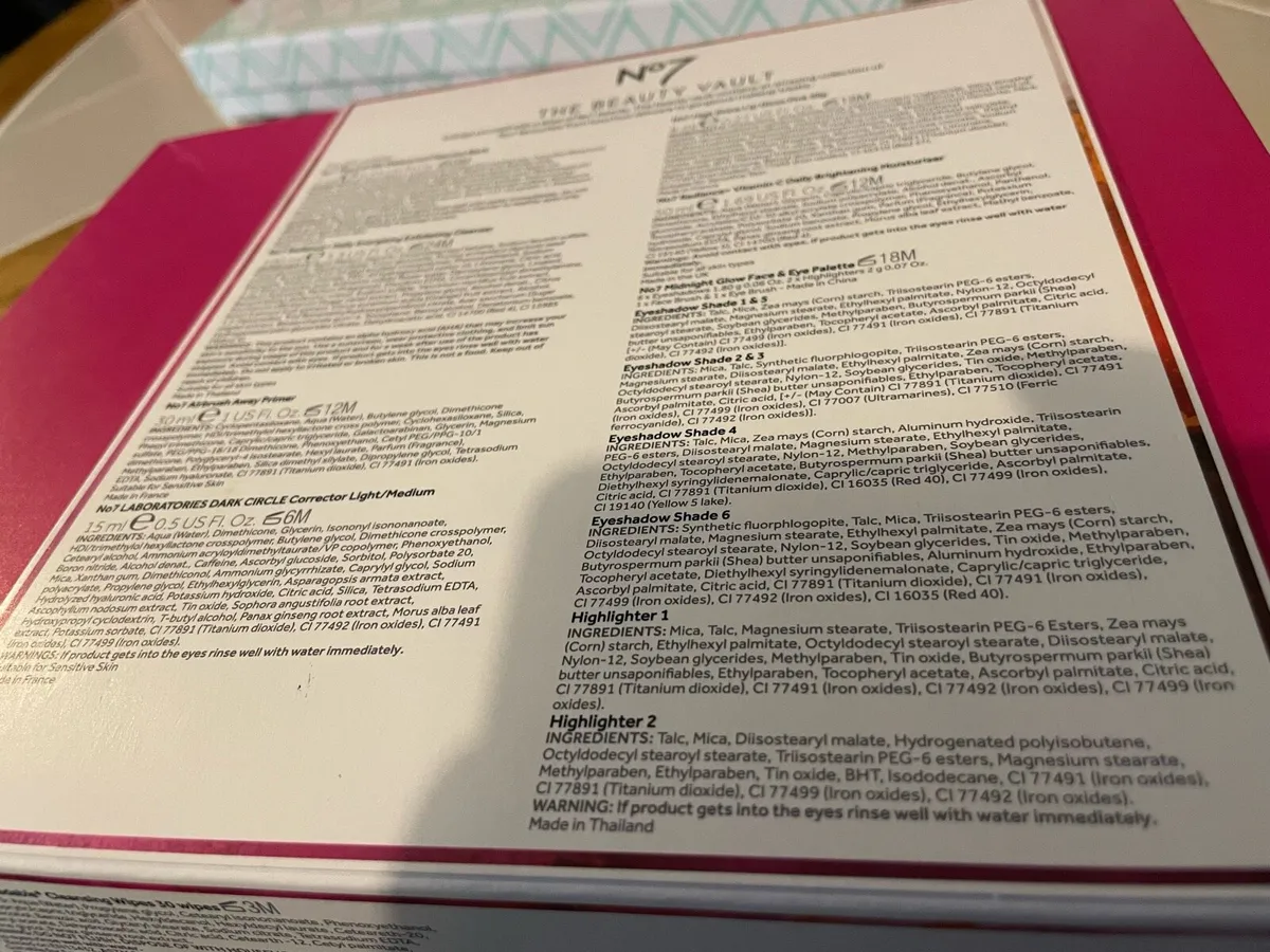 Boots No 7 The Beauty Vault- unopened - Image 2